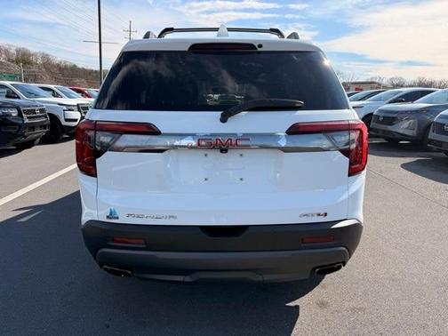 2020 GMC Acadia AT4