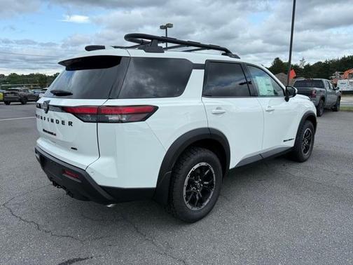 2025 Nissan Pathfinder Rock Creek