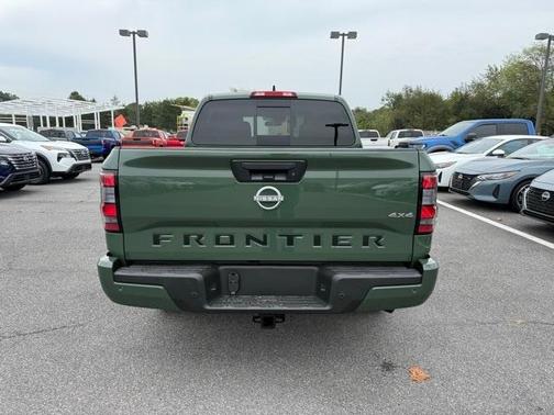 2026 Nissan Frontier SV