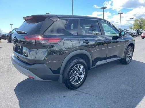 2022 Nissan Rogue S