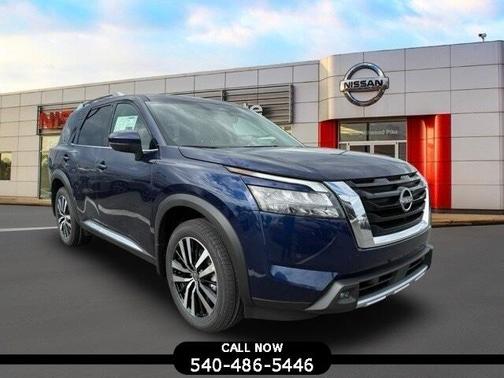 2025 Nissan Pathfinder Platinum