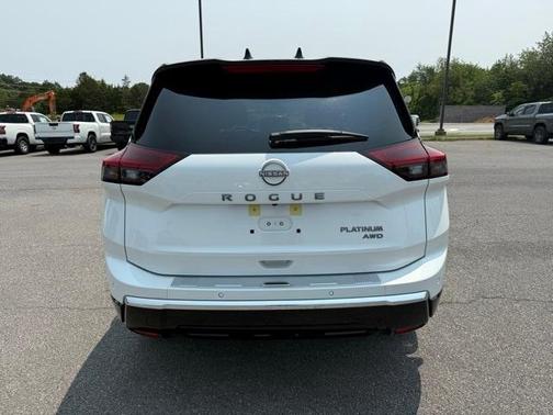 2025 Nissan Rogue Platinum