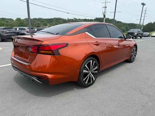 2021 Nissan Altima 2.5 SR