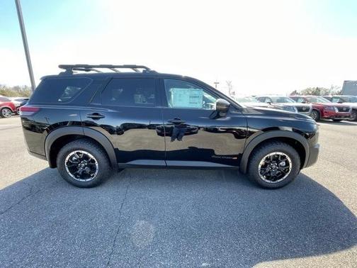 2025 Nissan Pathfinder Rock Creek