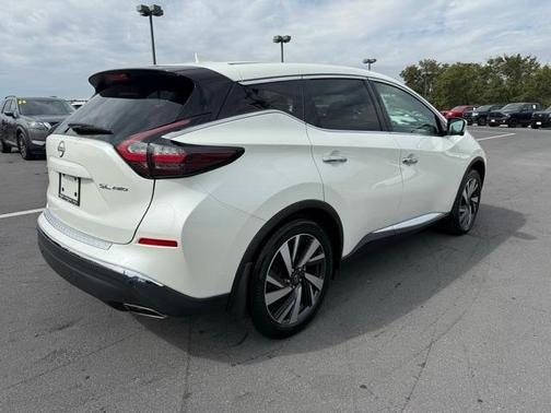 2023 Nissan Murano SL