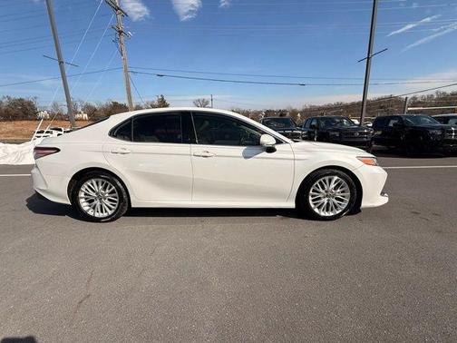 2020 Toyota Camry XLE