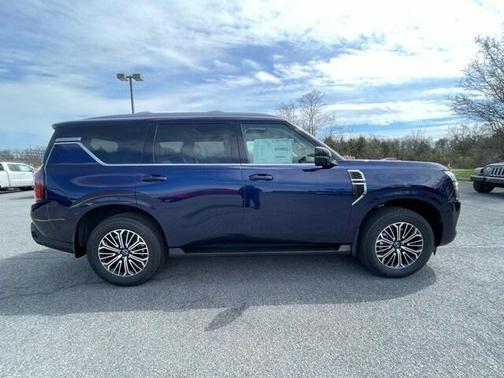 2025 Nissan Armada Platinum