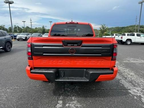 2025 Nissan Frontier PRO-4X