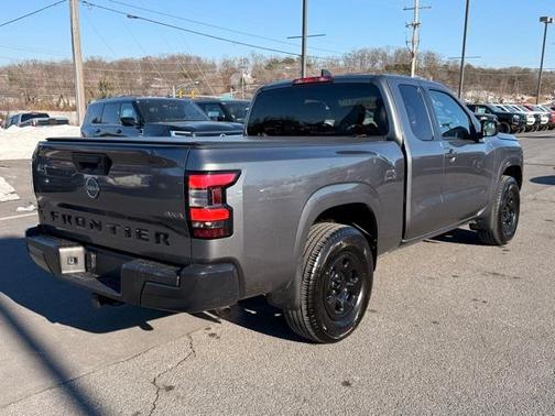 2024 Nissan Frontier S