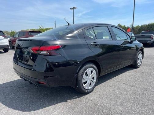 2025 Nissan Versa S