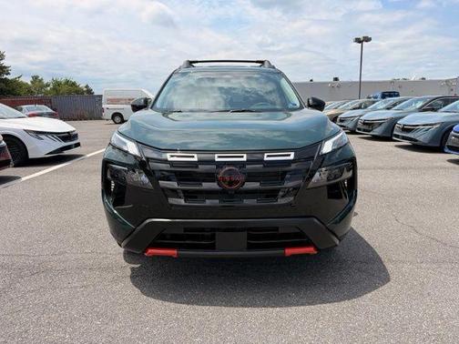 Obsidian Black 2026 Nissan Rogue Rock Creek