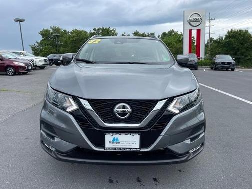 2022 Nissan Rogue Sport SV