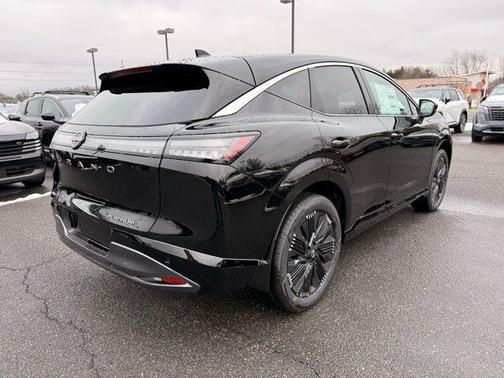 Black 2026 Nissan Murano Platinum