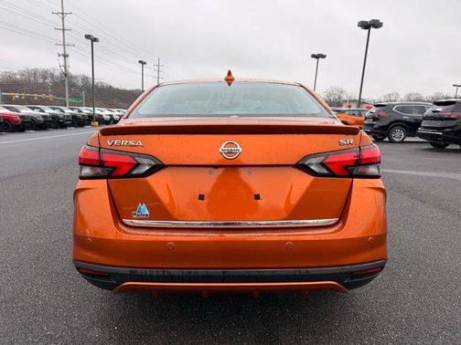 2020 Nissan Versa 1.6 SR