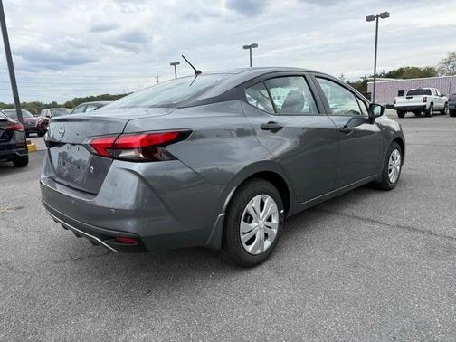 2025 Nissan Versa S