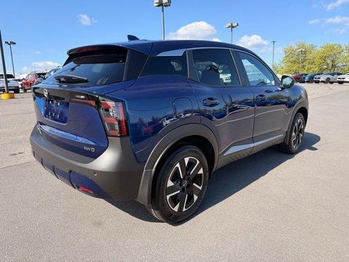 Deep Blue Pearl 2025 Nissan Kicks SV