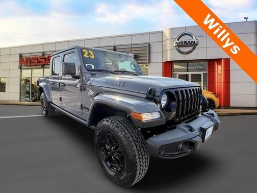 2023 Jeep Gladiator Sport