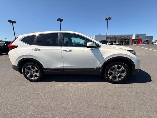 White Diamond Pearl 2018 Honda CR-V EX-L