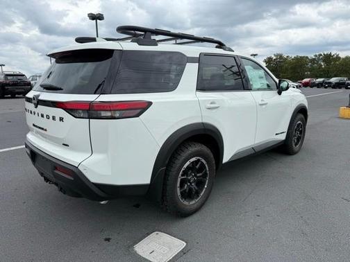 2025 Nissan Pathfinder Rock Creek