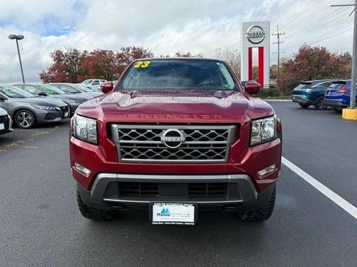 2023 Nissan Frontier SV