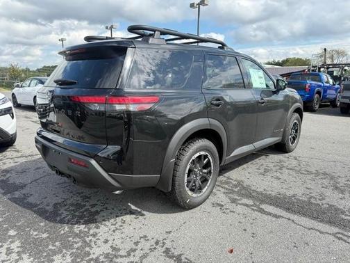 2025 Nissan Pathfinder Rock Creek