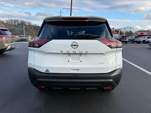 2021 Nissan Rogue S