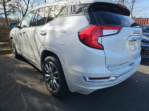 2023 GMC Terrain Denali
