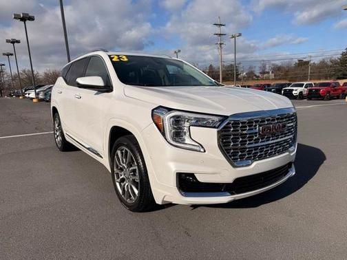 2023 GMC Terrain Denali