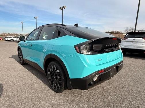 2026 Nissan Leaf PLAT+