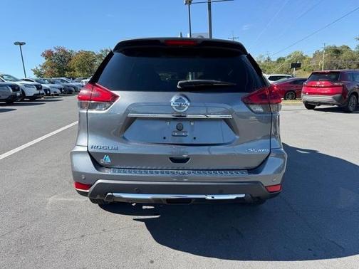 2020 Nissan Rogue SL