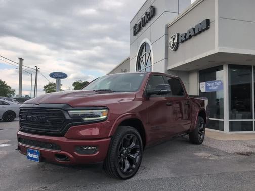 Delmonico Red Pearlcoat 2023 RAM 1500 Limited