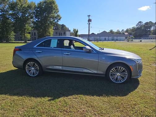 2021 Cadillac CT4 Premium Luxury