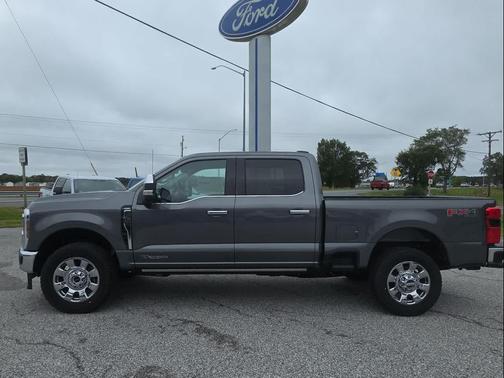 2025 Ford F-350 Lariat