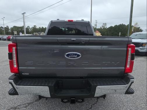 2025 Ford F-350 Lariat