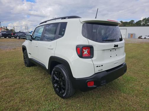 2023 Jeep Renegade Altitude