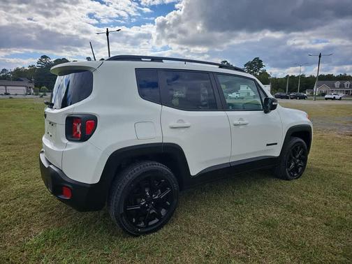 2023 Jeep Renegade Altitude
