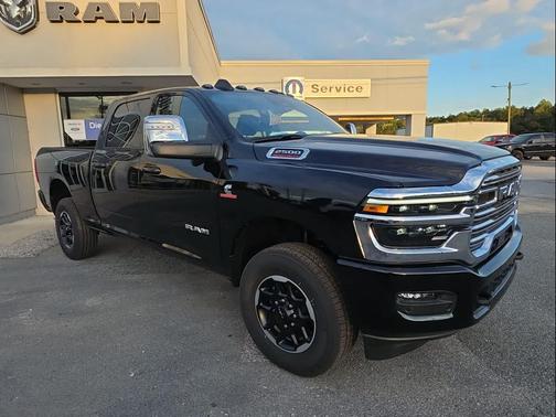 2025 RAM 2500 Laramie Crew Cab 4x4 6'4' Box