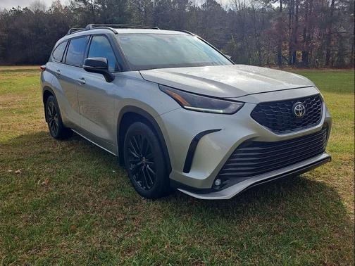 2023 Toyota Highlander XSE