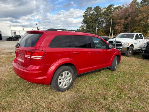 2018 Dodge Journey SE