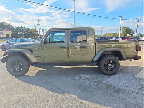 2025 Jeep Gladiator High Tide