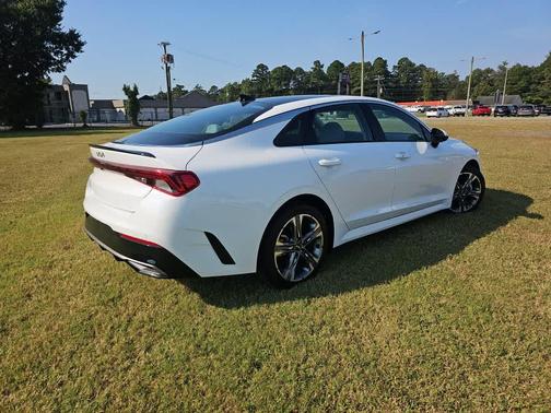 2023 Kia K5 EX