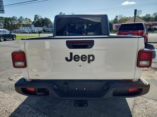 2025 Jeep Gladiator Nighthawk