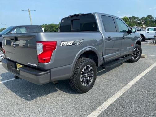 2019 Nissan Titan PRO-4X