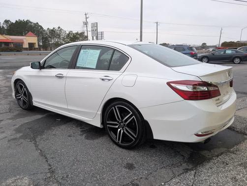 2017 Honda Accord Sport SE