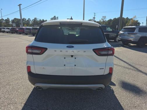 2025 Ford Escape PHEV Base