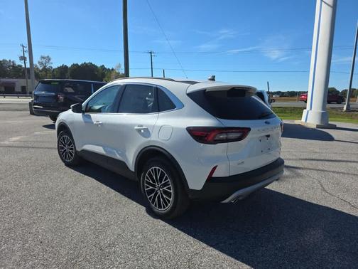 2025 Ford Escape PHEV Base