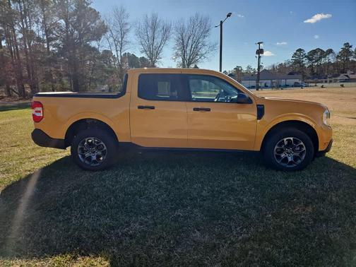 2023 Ford Maverick XLT