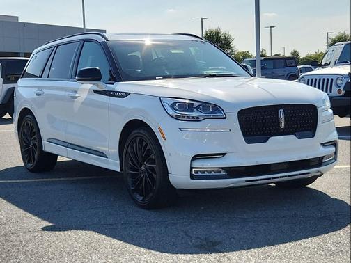 2022 Lincoln Aviator Reserve AWD