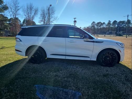 2022 Lincoln Aviator Reserve AWD