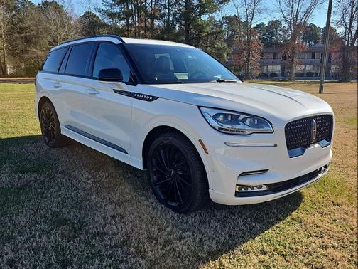 2022 Lincoln Aviator Reserve AWD